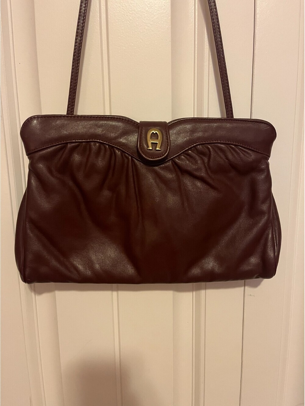 Vintage Etienne Aigner Oxblood Leather Shoulder Bag Purse Gold Logo Hardware